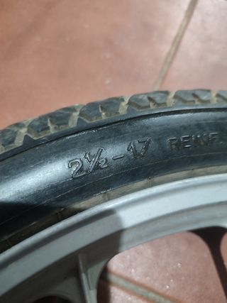Rueda delantera Vespino SC