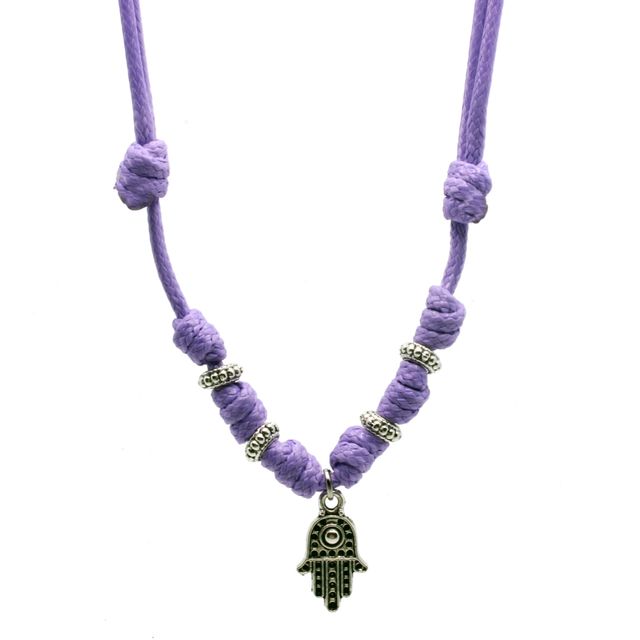 Collar morado con colgante Mano de Fátima