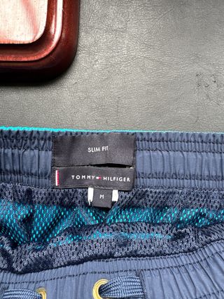 Bañador Tommy Hilfiger turquesa