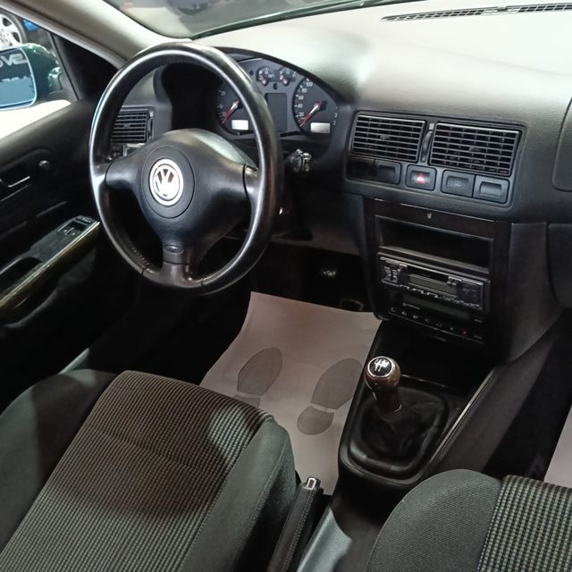 Volkswagen Golf GTI 1.8 125CV.Único dueño.Nacional