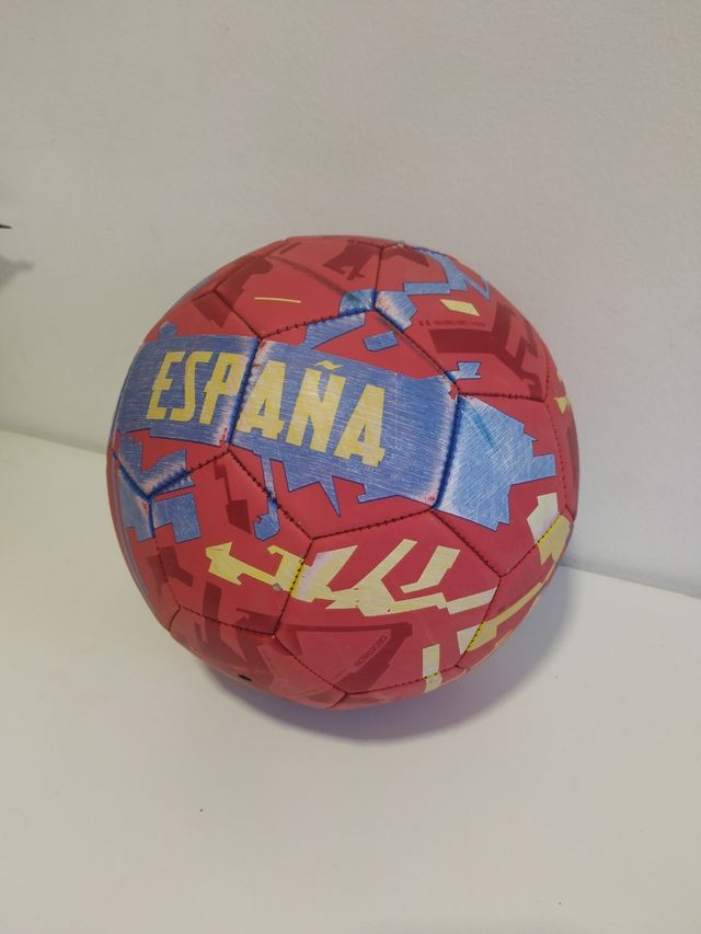 Balón de fútbol de España marca kipsta