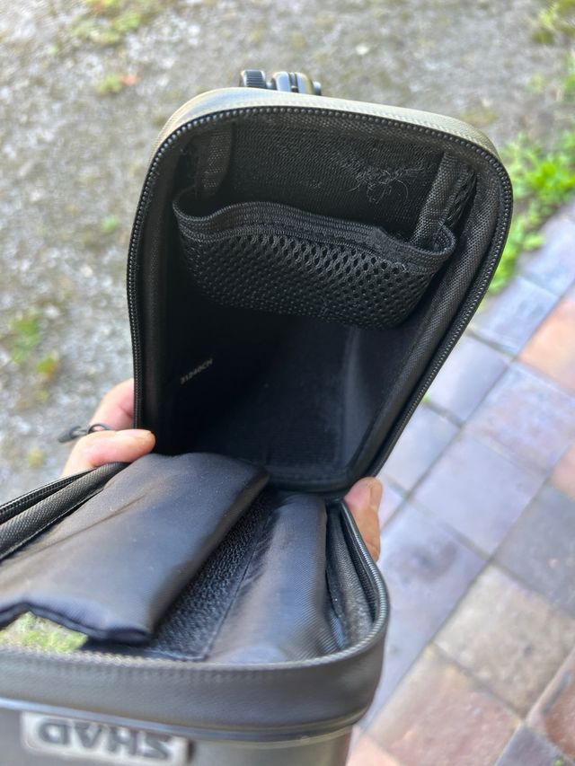 Soporte móvil moto - GPS marca shad.