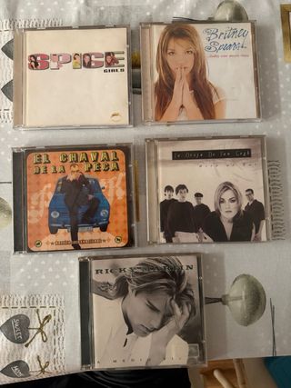 CDs Variados: Spice Girls, Britney, etc.