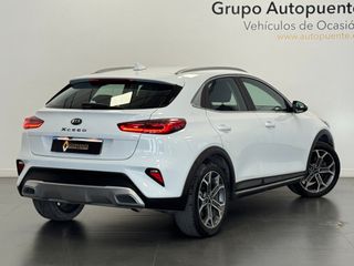 KIA XCeed Tech Aut