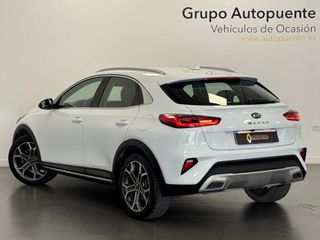 KIA XCeed Tech Aut