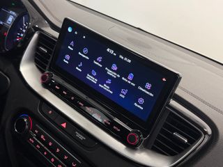 KIA XCeed Tech Aut