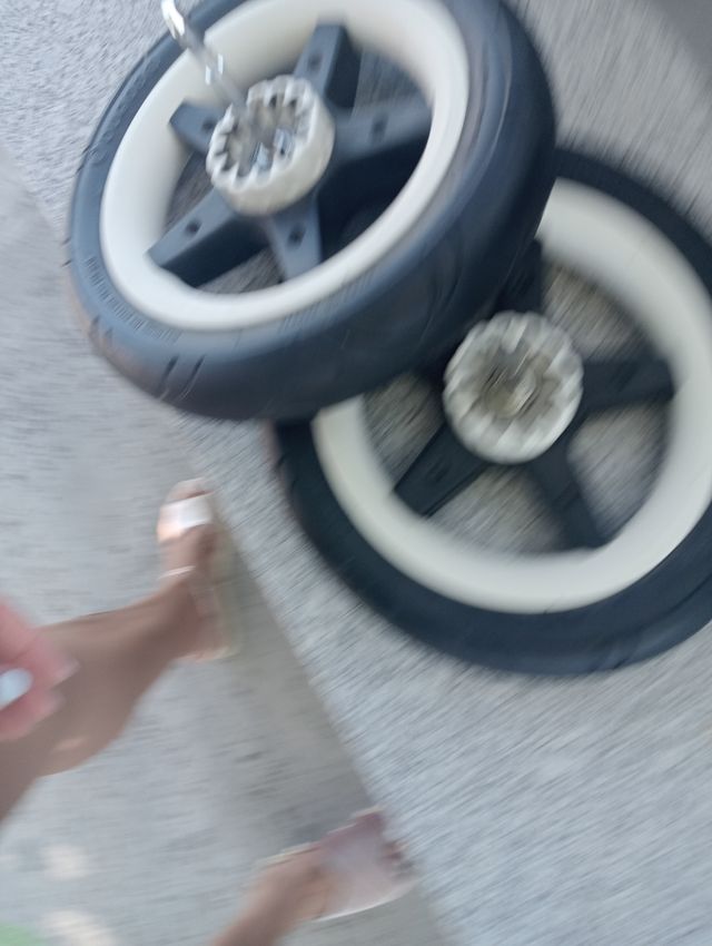 Ruedas traseras bugaboo donkey