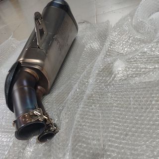 Escape Akrapovic S1000R Titanio