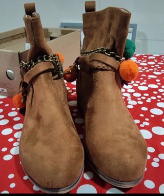 Botines niña/mujer marrones nuevos talla 36