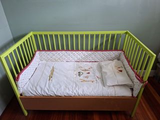 Cuna bebé verde - perfecto estado