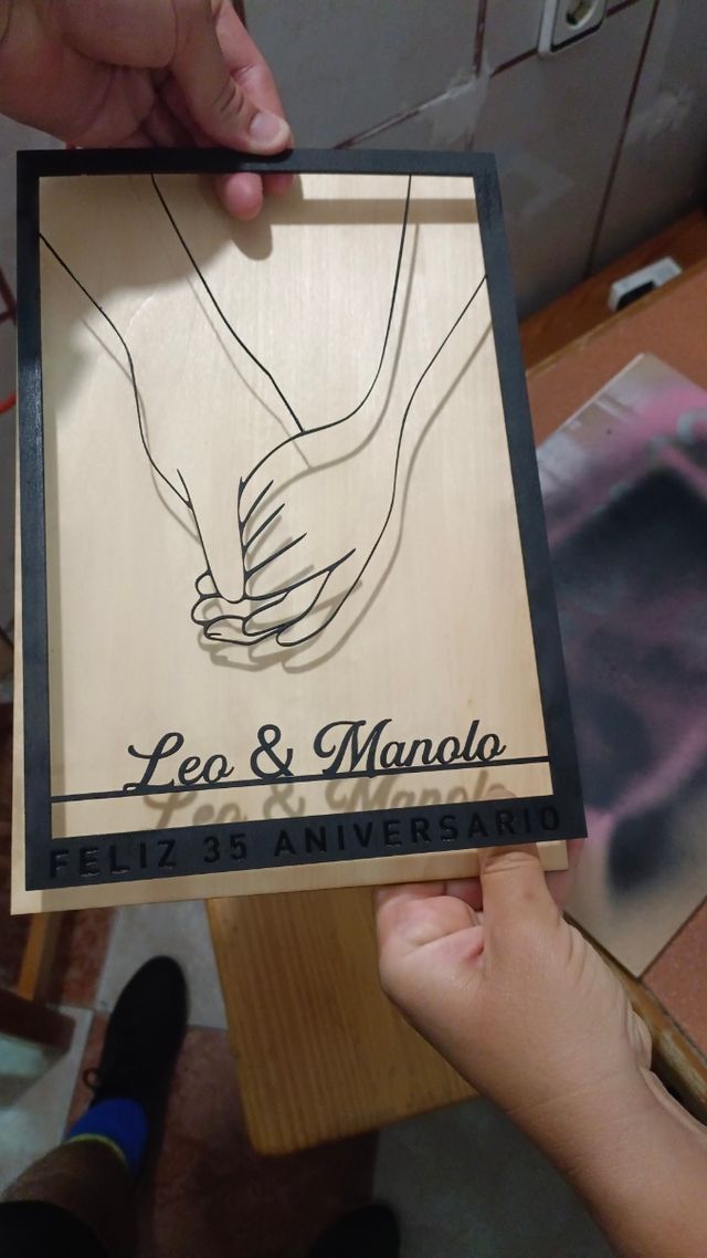 Marco parejas metal negro