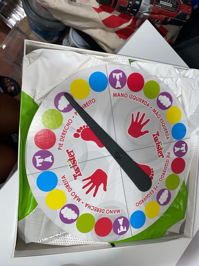 TWISTER - Juego de mesa