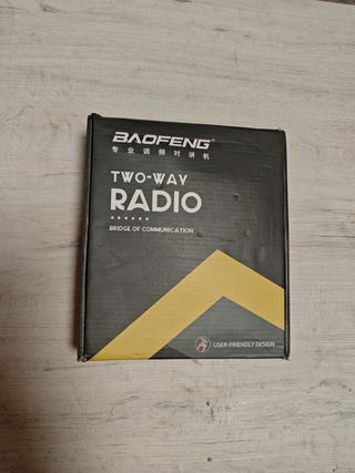 Baofeng UV-5R Radio + accesorios