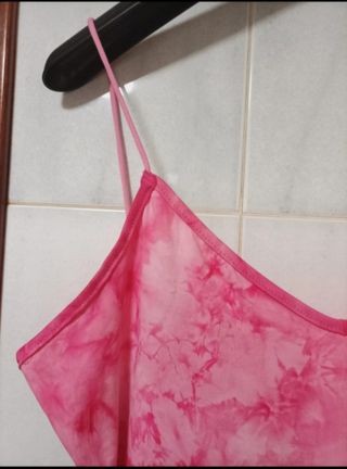 Vestido desgastado fucsia