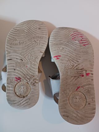 Sandalias Pabloski niña blancas