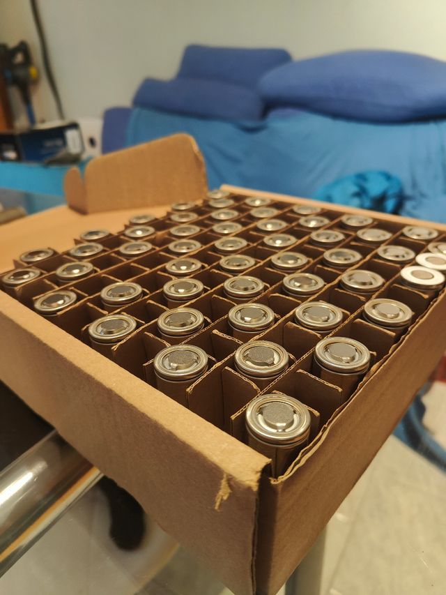 120 Celle Litio NMC LG M58T 21700 Nuove o Pretesta