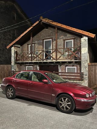 Jaguar X-Type 2003