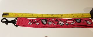 Llavero rosa - Monster High. Marca MATTEL. 
