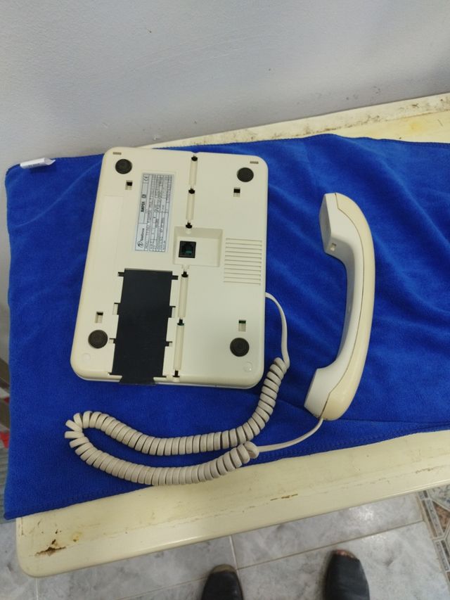 Teléfono Fijo Fama Beige