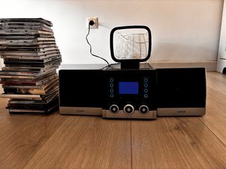 Minicadena ECRON impecable + CDs