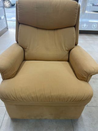 Sillón relax beige reclinable