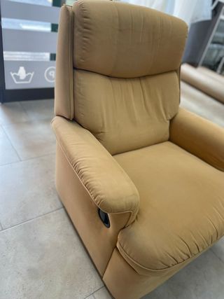 Sillón relax beige reclinable