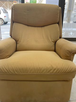 Sillón relax beige reclinable
