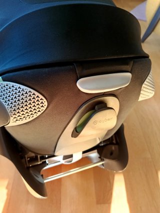 Cybex Cloud T i-Size