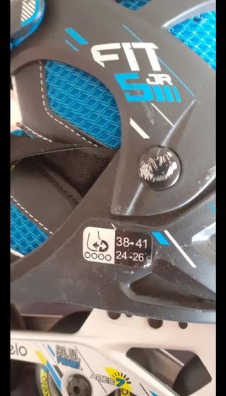 Patines en línea infantiles + protecciones