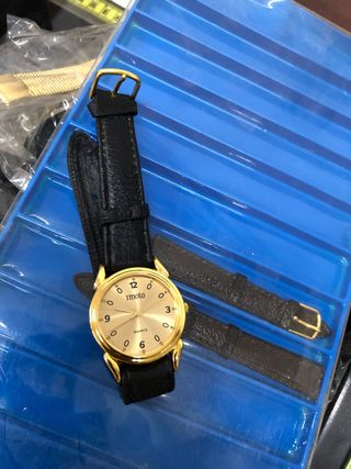 Relojes Immoto - Dorados y Negros