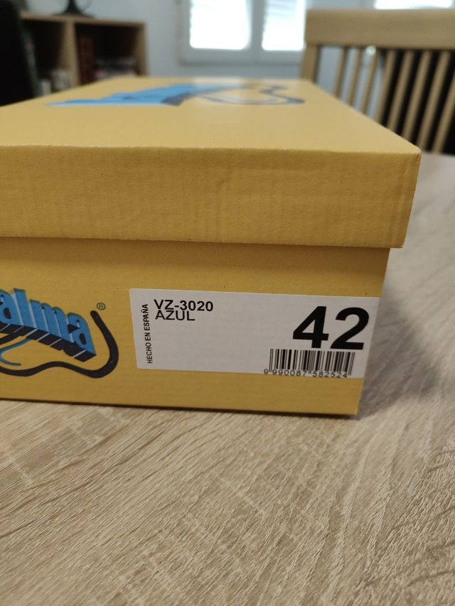 Zapato sanitario, zapatillas trabajo