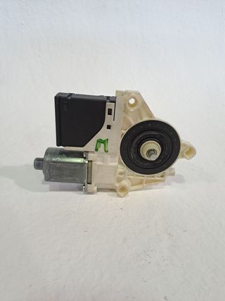 MOTOR ELEVALUNAS TRASERO IZQUIERDO RENAULT MEGANE III HATCHB