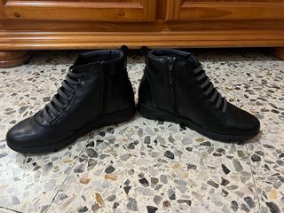 Botines piel negros talla 37.