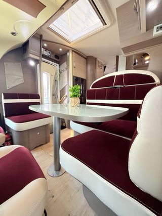 autocaravana Cama isla 2013 Alta gama Bavaria