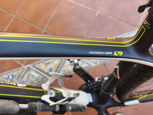 Bicicleta KTM Aera Pro Carbono 27.5