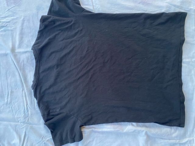 T-shirt Guess nera tg M - logo rosso