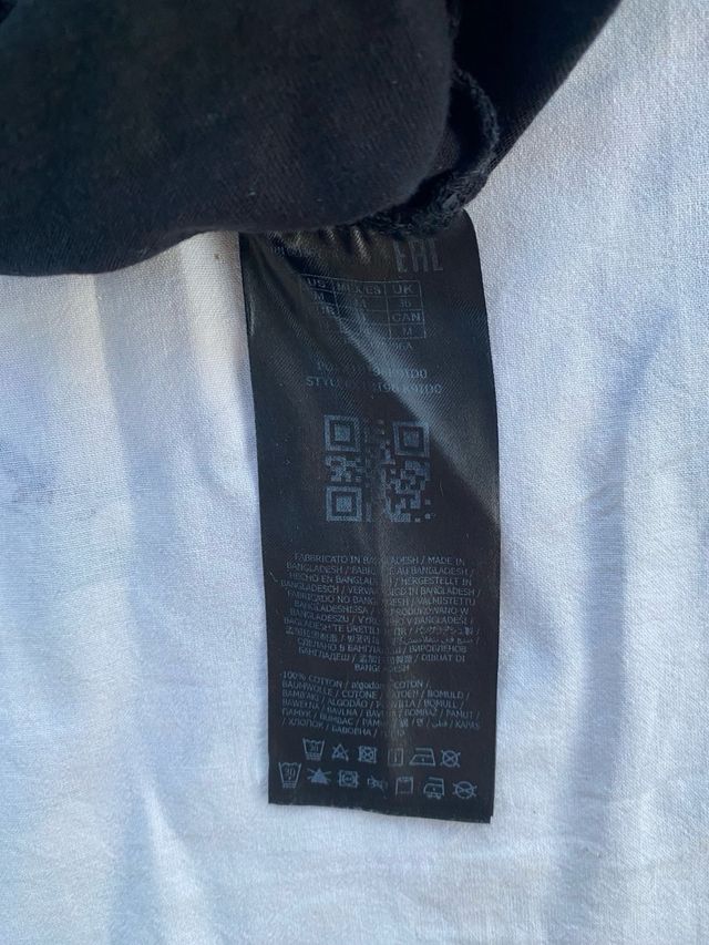 T-shirt Guess nera tg M - logo rosso