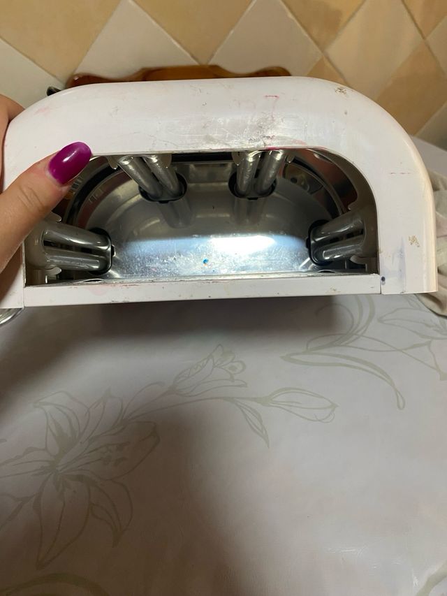 Secador de uñas UV/LED