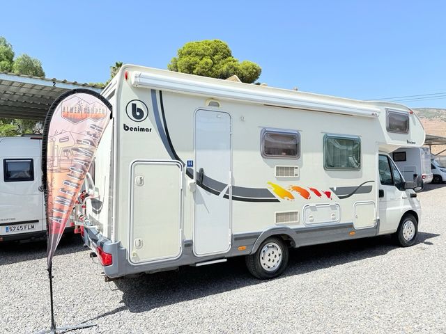 autocaravana garaje XXL portamotos/nacional