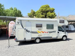 autocaravana garaje XXL portamotos/nacional