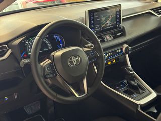 Toyota Rav4 2.5I 220H 220CV.-" HÍBRIDO ".-" ETIQUETA ECO ".- .-" AUTOMÁTICO ".-" GARANTÍA TOYOTA RELAX ".-
