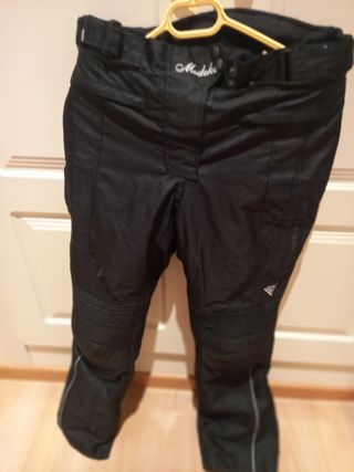 Chaqueta y Pantalón 
Cordura de moto Modeka para m