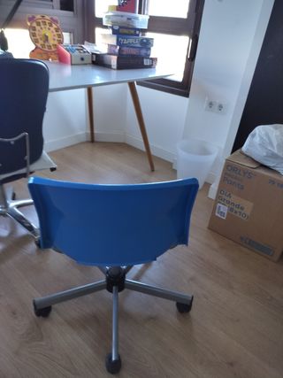 Silla giratoria infantil Ikea
