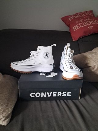 Converse Run Star Hike (plataforma)
blancas