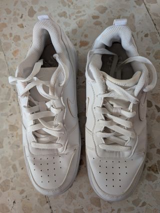 Zapatillas Nike blancas casual
