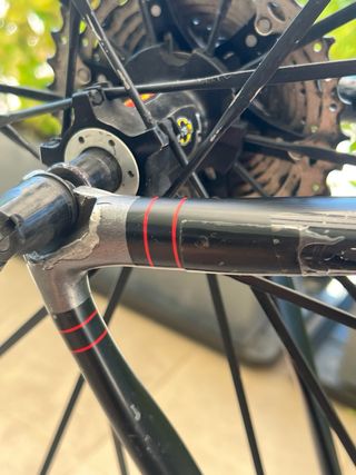 Bicicleta carretera carbono. Urge 