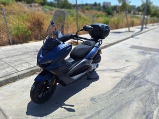 Keeway Vieste 300 - Scooter  Nov -2022, 9500-km