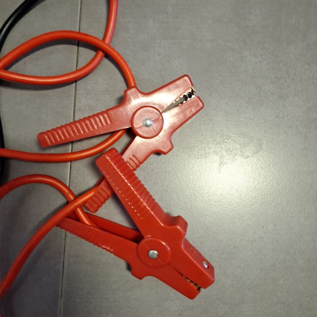 Pinzas , Cables arranca batería.