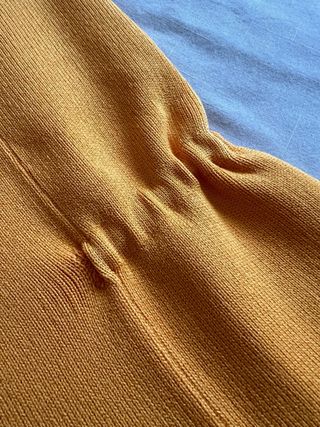Chaleco Zara amarillo talla M
