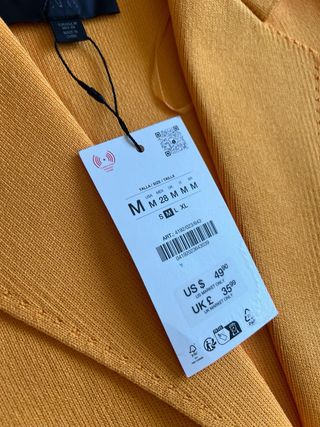 Chaleco Zara amarillo talla M